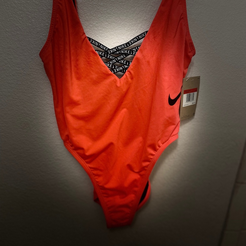 NWT Nike Women’s Swimsuit